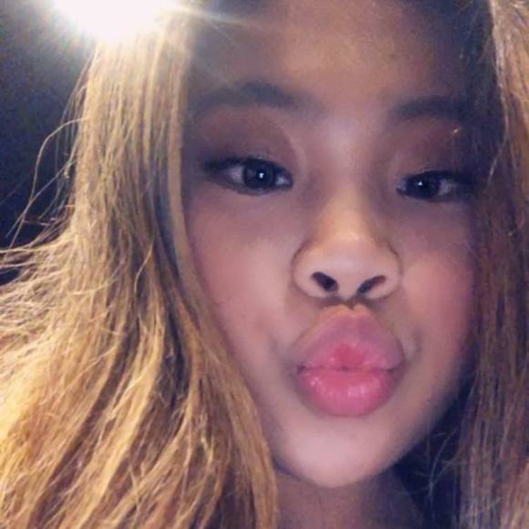 Meet your Posher, Andrea - Picture 1 of 1